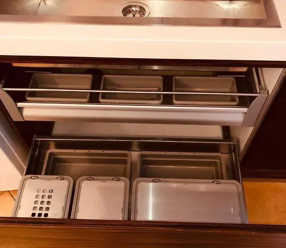 Confortevole Vista Mare Apartman *